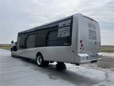 2013 Ford Limo/Shuttle Bus F650 limo shuttle bus