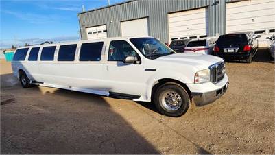 2005 Ford Excursion Limousine